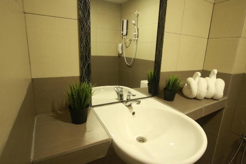 Photo of The Barat Tioman Beach Resort, 3-star hotel in Tioman Island