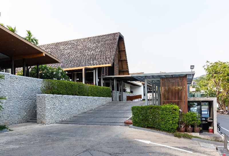 Deevana Plaza Krabi, Singapore