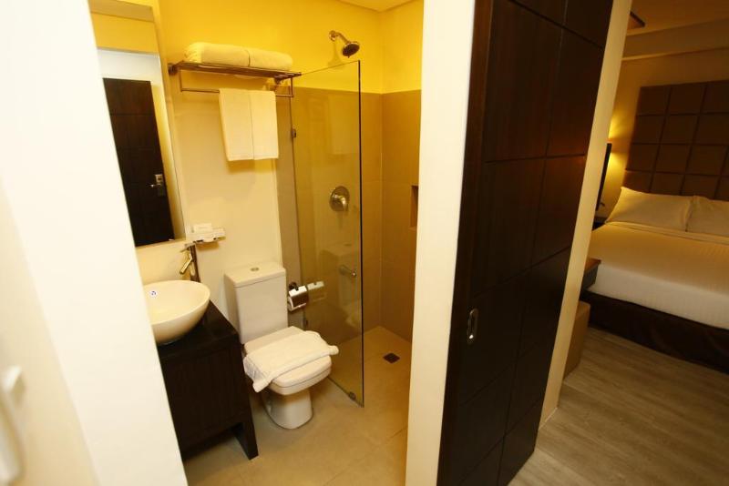 Photo of Oracle Hotel and Residences, 3-star hotel in Manila (and vicinity)