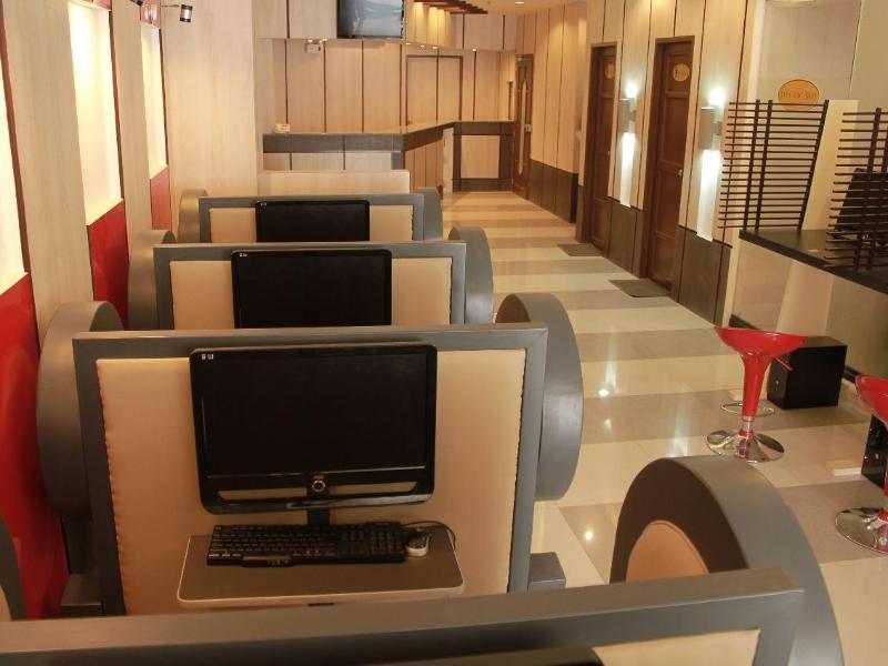 Photo of Hotel 99 Cubao Quezon City, 2-star hotel in Manila (and vicinity)