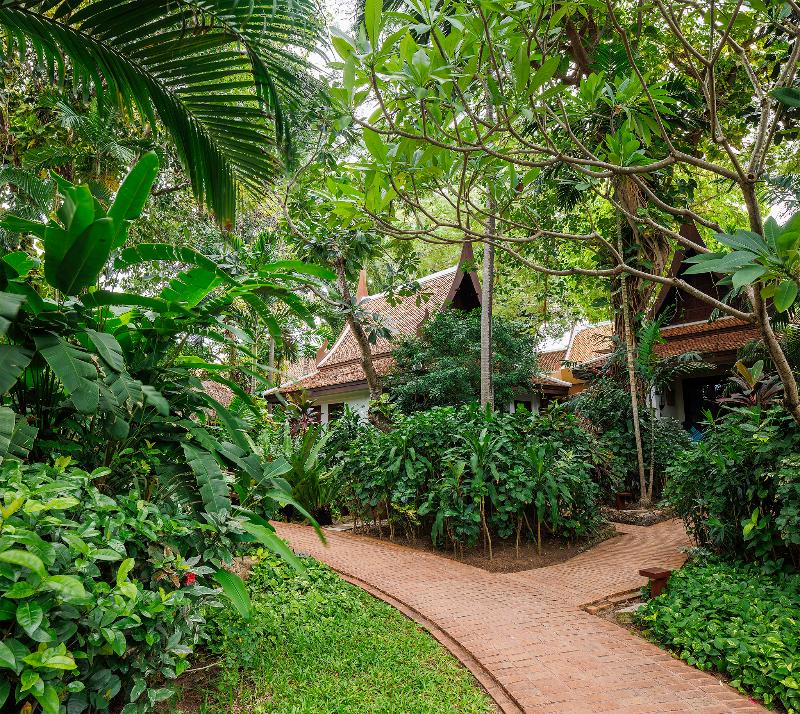 Anavana Beach Resort, Singapore