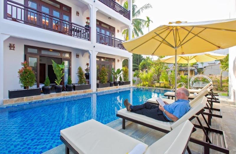 Trendy Life Villa Hoi An, Singapore
