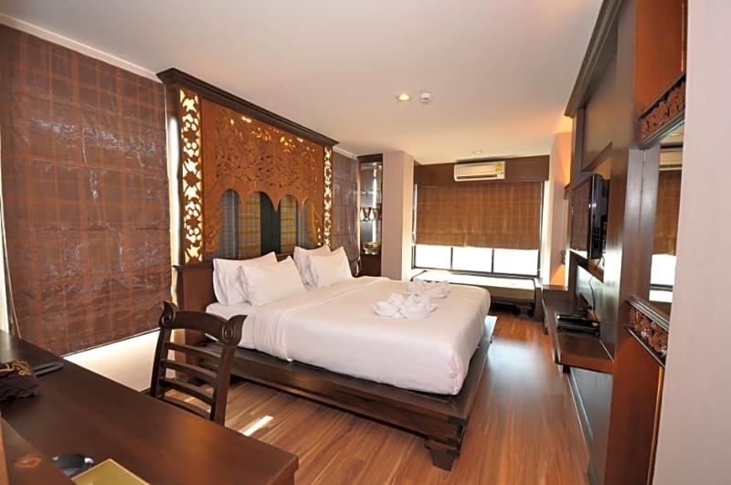 Chalelarn Hotel, Singapore