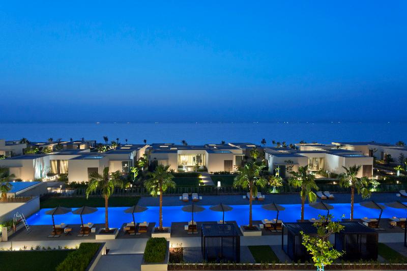 Al Zorah Beach Resort, 5-star hotel in Dubai (and vicinity)