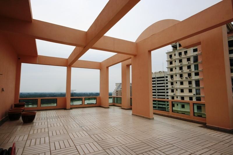 Crystal Lodge, 3-star hotel in Kota Bharu