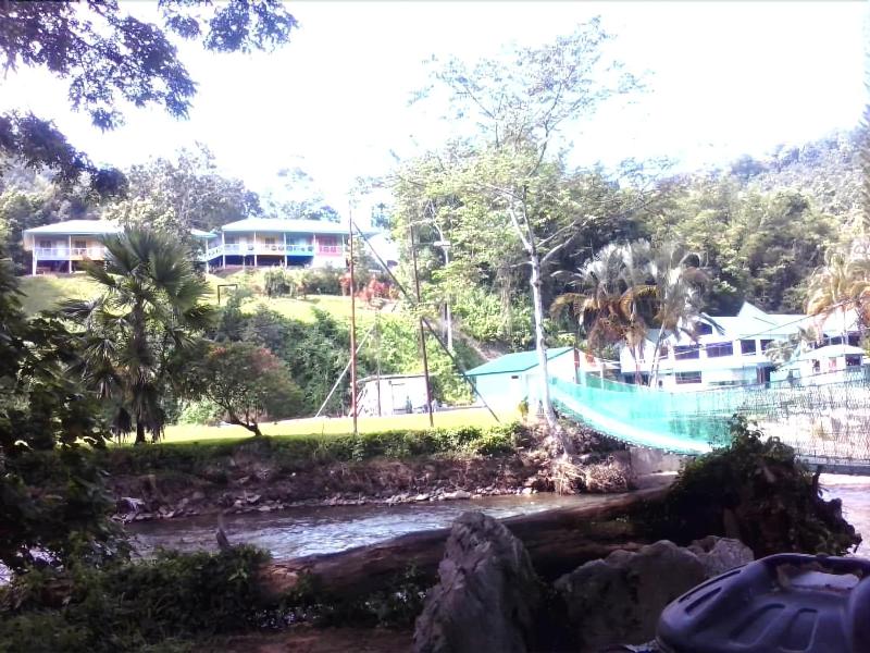 Tandarason Resort & Country Club, Singapore