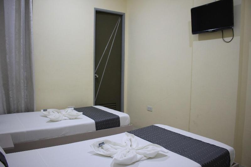 Photo of Rusville Hotel & Residences, 3-star hotel in Naga