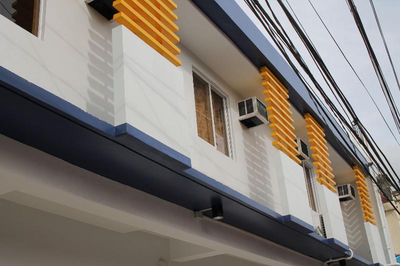 Photo of Rusville Hotel & Residences, 3-star hotel in Naga