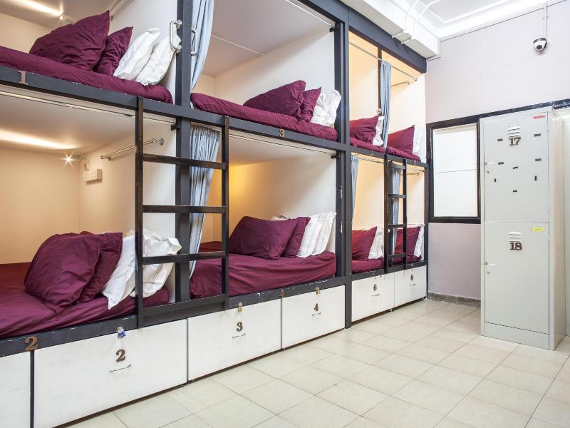 Meadows Hostel, Singapore