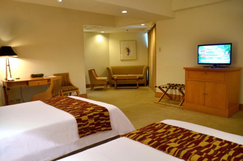 Photo of The Heritage Hotel Manila, 4-star hotel in Manila (and vicinity)