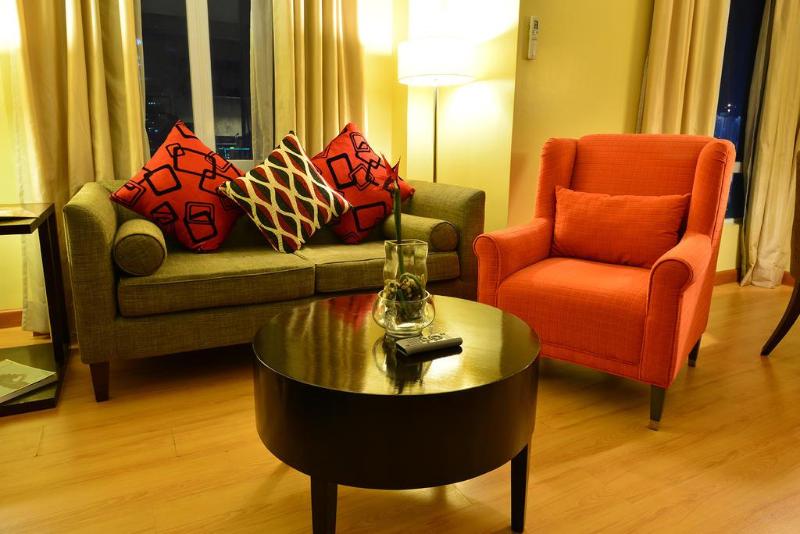 Photo of Lancaster Hotel Manila, 3-star hotel in Manila (and vicinity)