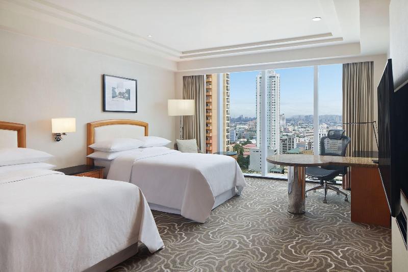 Photo of Sheraton Manila Bay, 5-star hotel in Ermita