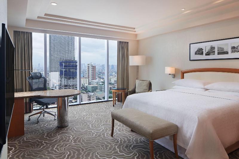 Photo of Sheraton Manila Bay, 5-star hotel in Ermita
