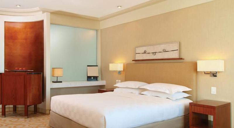 Photo of New Coast Hotel Manila, 5-star hotel in Ermita