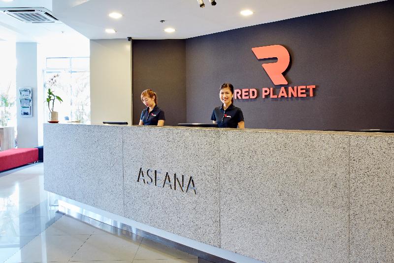 Photo of Red Planet Aseana City, Manila, 2-star hotel in Manila (and vicinity)