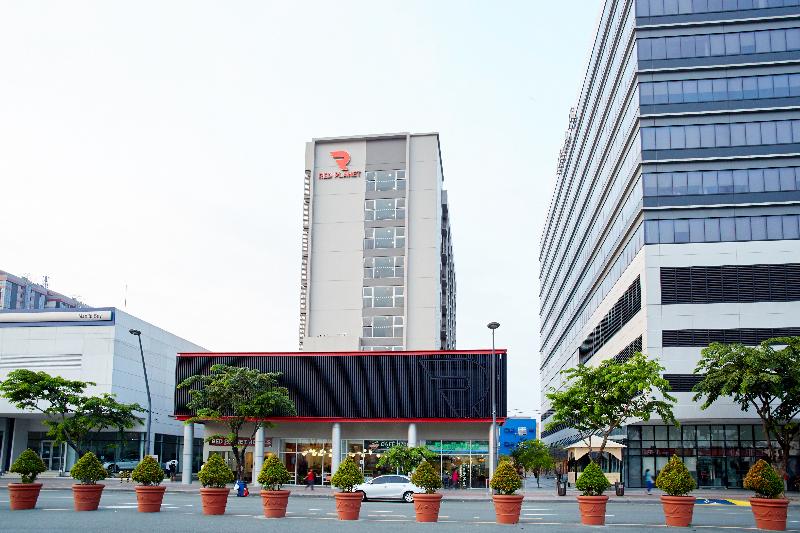 Photo of Red Planet Aseana City, Manila, 2-star hotel in Manila (and vicinity)