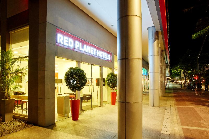 Photo of Red Planet Aseana City, Manila, 2-star hotel in Manila (and vicinity)