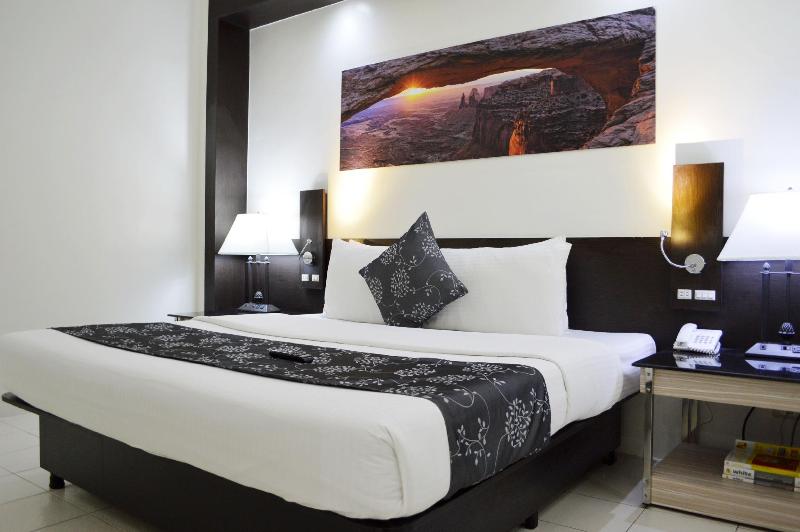 Photo of Executive Hotel, 3-star hotel in Ermita
