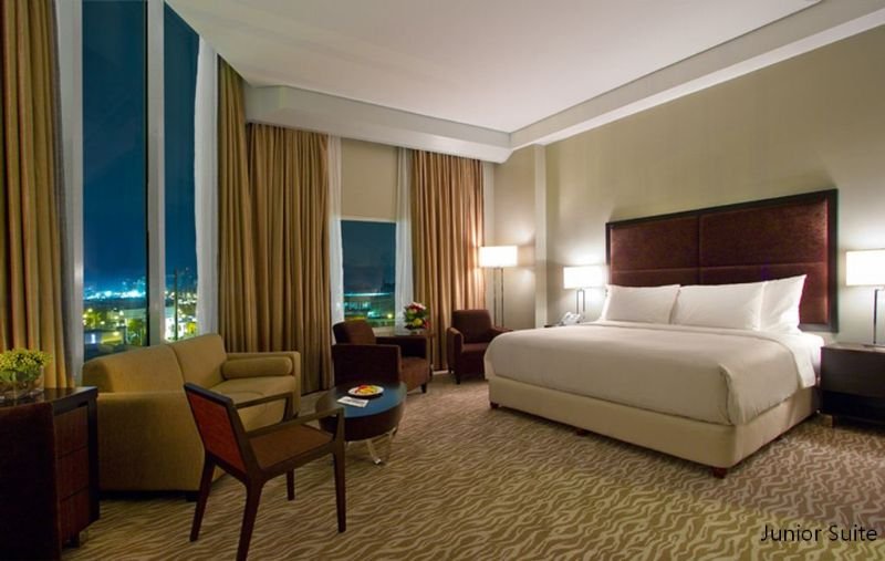 Photo of Acacia Hotel Manila, 5-star hotel in Alabang