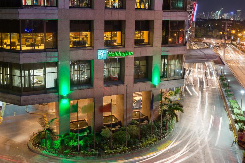 Photo of Holiday Inn & Suites Manila Galleria by IHG, 5-star hotel in Manila (and vicinity)