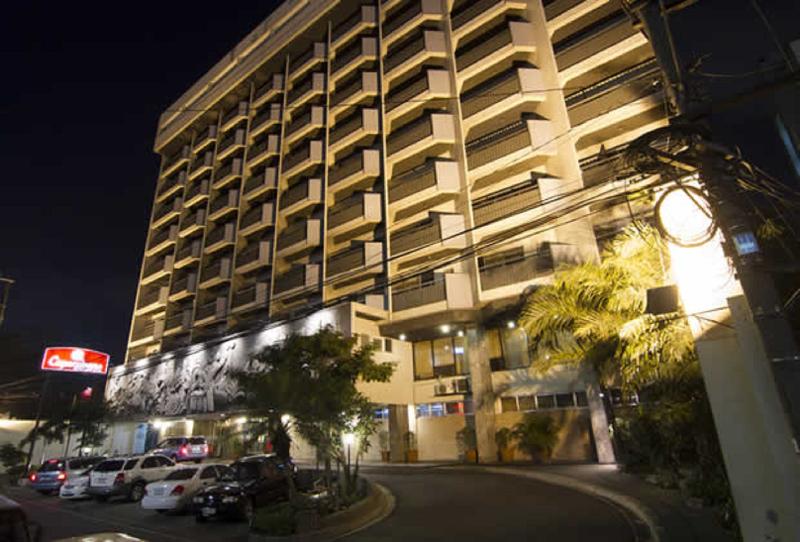 Photo of Copacabana Apartment Hotel, 3-star hotel in Manila (and vicinity)