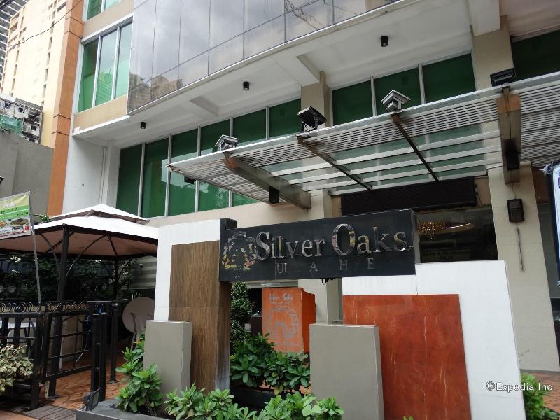 Photo of Silver Oaks Suite Hotel, 3-star hotel in Ermita