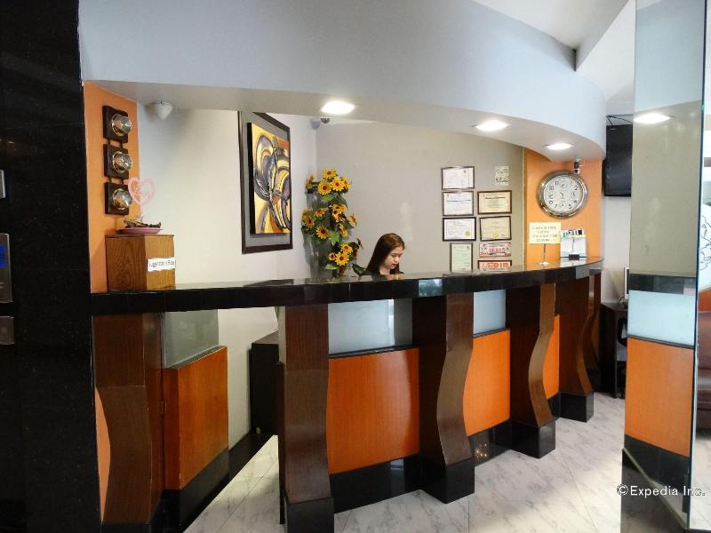 Photo of Silver Oaks Suite Hotel, 3-star hotel in Ermita