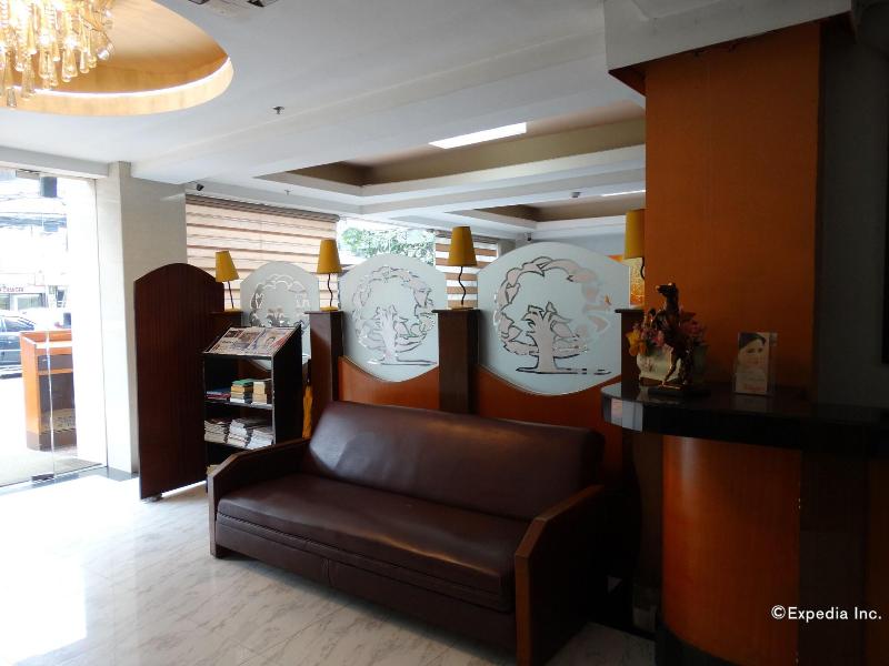 Photo of Silver Oaks Suite Hotel, 3-star hotel in Ermita