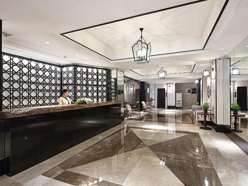 Photo of Manila Lotus Hotel, 3-star hotel in Ermita