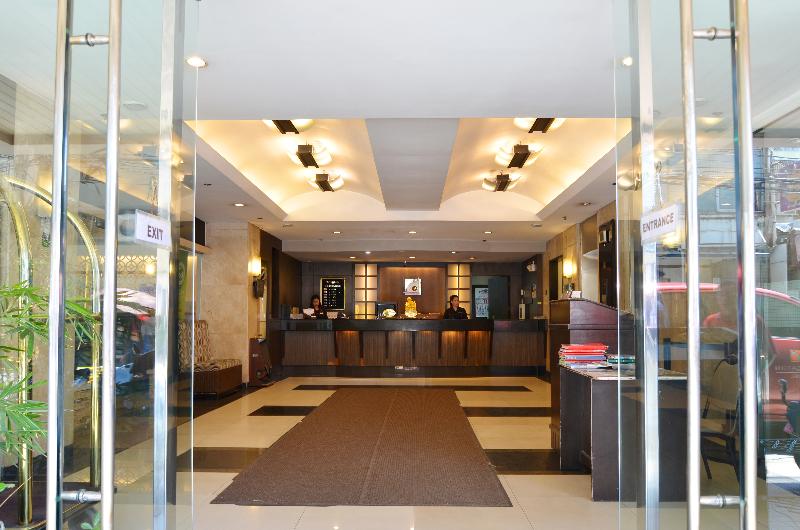 Photo of Pearl Garden Hotel, 3-star hotel in Ermita