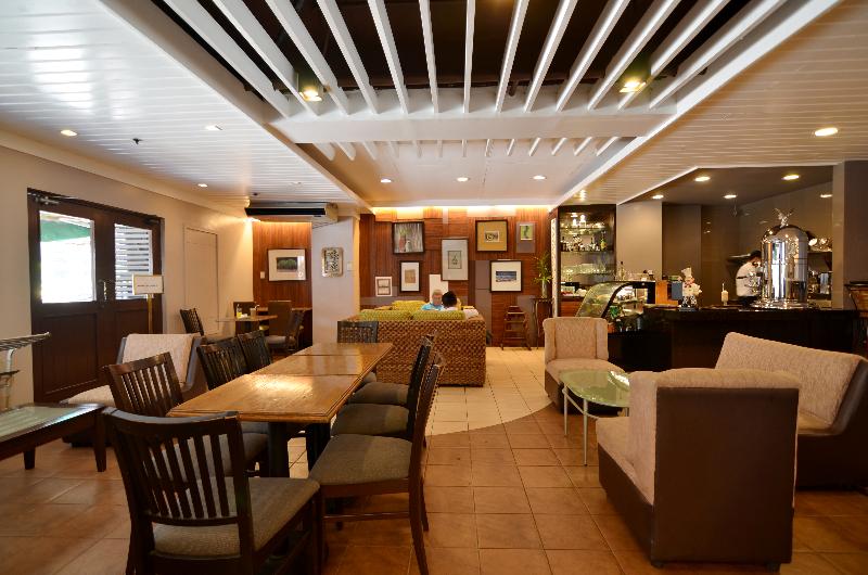 Photo of Pearl Garden Hotel, 3-star hotel in Ermita