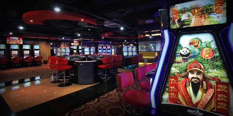 Photo of Networld Hotel Spa and Casino, 3-star hotel in Manila (and vicinity)