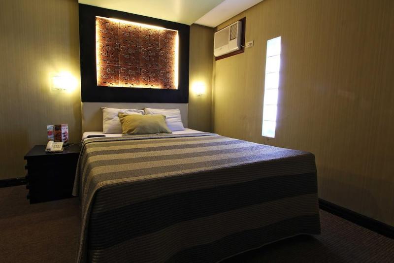 Photo of Eurotel North Edsa, 2-star hotel in Manila (and vicinity)