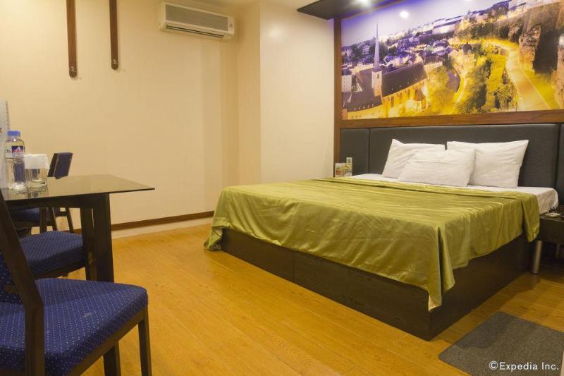 Photo of Eurotel North Edsa, 2-star hotel in Manila (and vicinity)