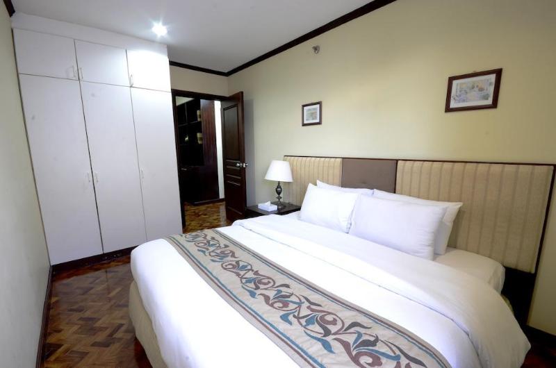 Photo of Parque Espana Residence Hotel, 4-star hotel in Alabang