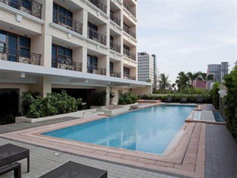 Photo of La Breza Hotel, 4-star hotel in Diliman