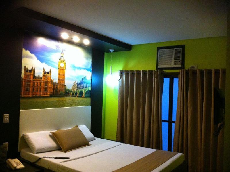 Photo of Hotel DreamWorld North EDSA, 3-star hotel in Manila (and vicinity)