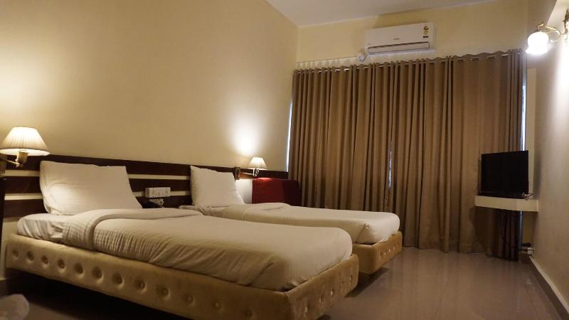 Photo of Hotel Poonja International, 3-star hotel in Mangalore