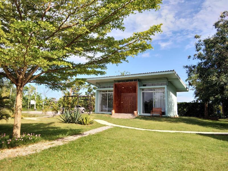 Ban Khun Rin Homestay, Singapore