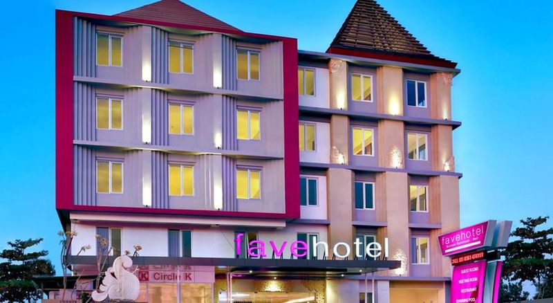 favehotel Sunset Seminyak, Singapore