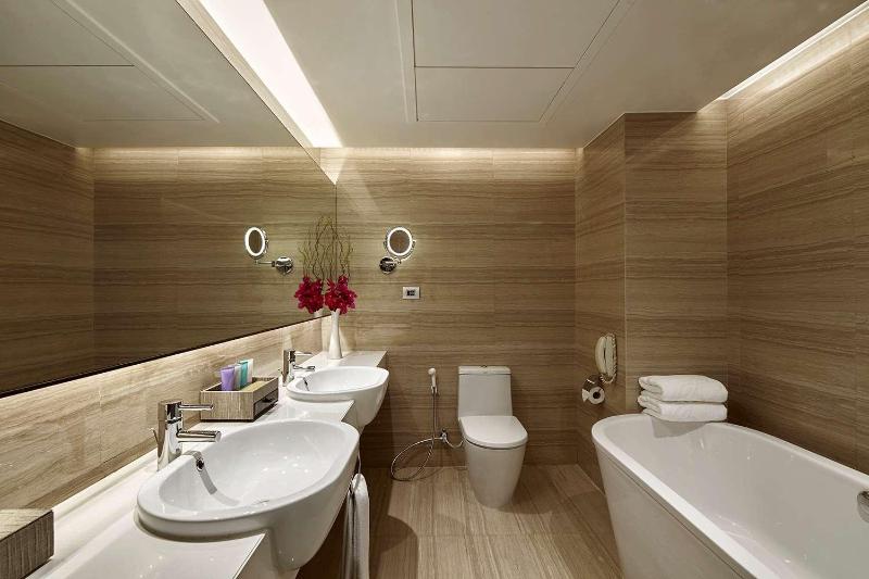 Photo of The Landmark Bangkok, 5-star hotel in Bangkok (and vicinity)