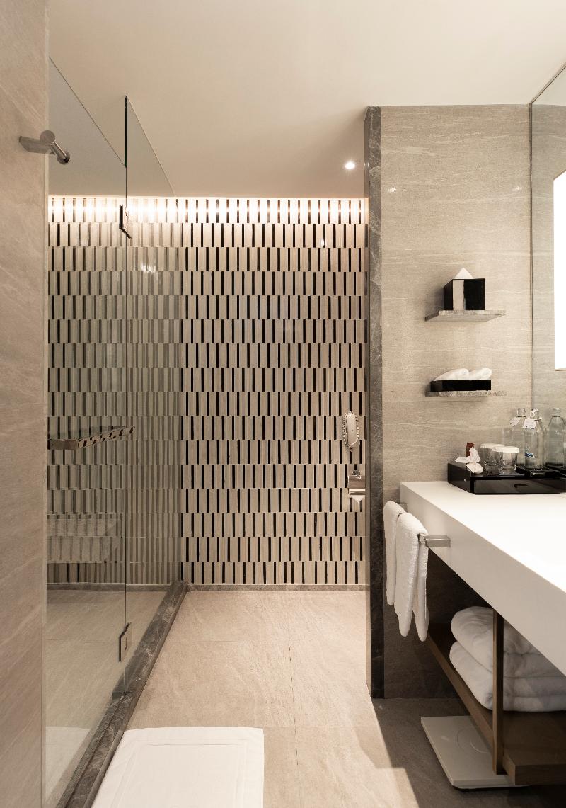 Photo of Centara Grand at CentralWorld, 5-star hotel in Bangkok (and vicinity)