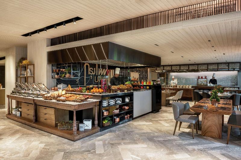 Photo of DoubleTree by Hilton Bangkok Ploenchit, 4-star hotel in Bangkok (and vicinity)