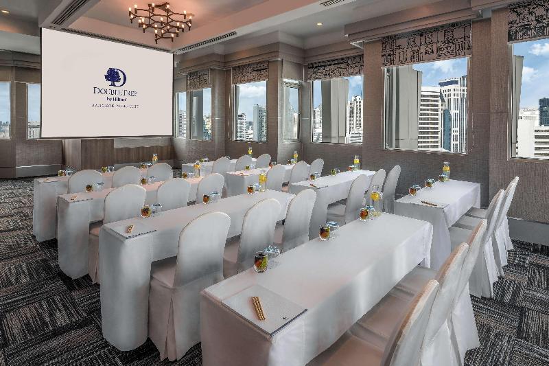 Photo of DoubleTree by Hilton Bangkok Ploenchit, 4-star hotel in Bangkok (and vicinity)