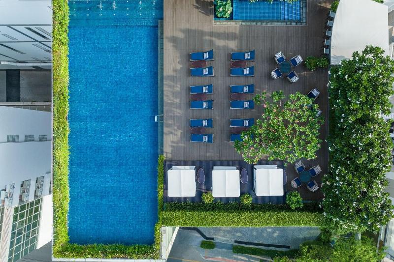 Le Meridien Bangkok exterior, 5-Star hotel in Bangkok (and vicinity)
