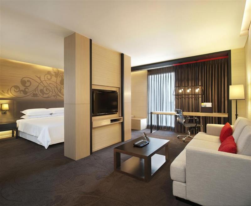 Photo of Sofitel Bangkok Sukhumvit, 5-star hotel in Bangkok (and vicinity)