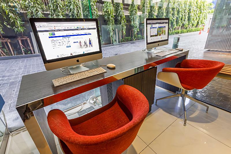 Photo of Holiday Inn Express Bangkok Siam by IHG, 4-star hotel in Bangkok (and vicinity)
