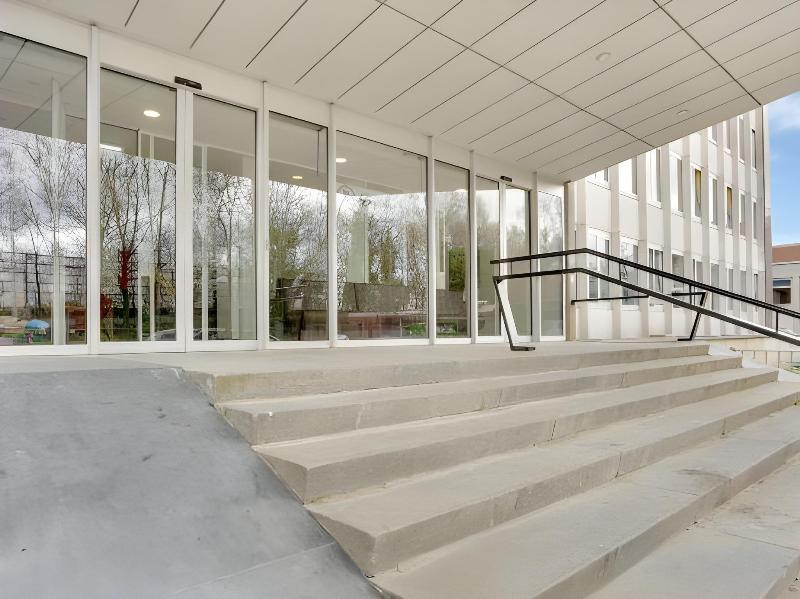 Photo of Dutchies Hostel, 2-star hotel in Amsterdam (and vicinity)