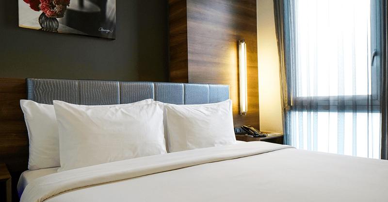 Photo of LiT BANGKOK Hotel, 4-star hotel in Bangkok (and vicinity)