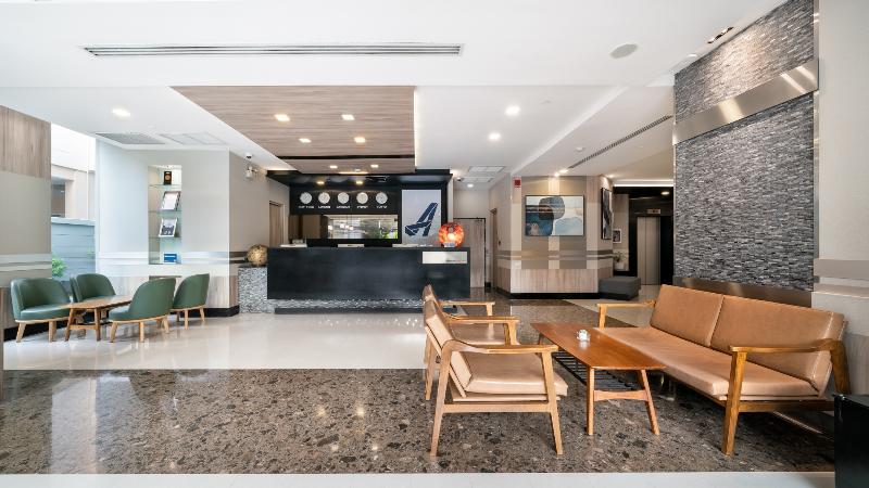 Photo of Adelphi Suites Bangkok, 4-star hotel in Bangkok (and vicinity)